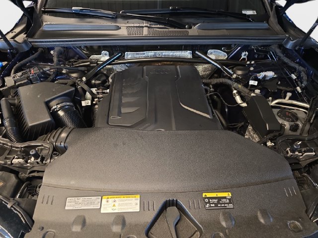 Certified 2025 Audi Q5 Premium w/ Convenience Package AWD/4WD image 34