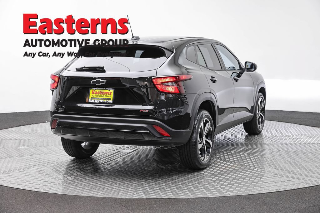 Used 2024 Chevrolet Trax RS FWD image 5