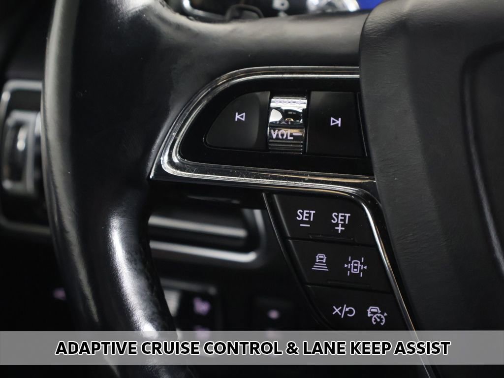 Used 2022 Lincoln Navigator Reserve AWD/4WD image 5