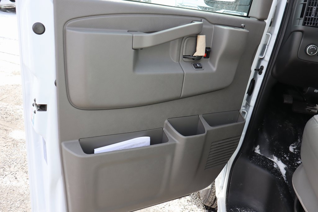 New 2025 Chevrolet Express 3500 w/ Power Convenience Package image 6