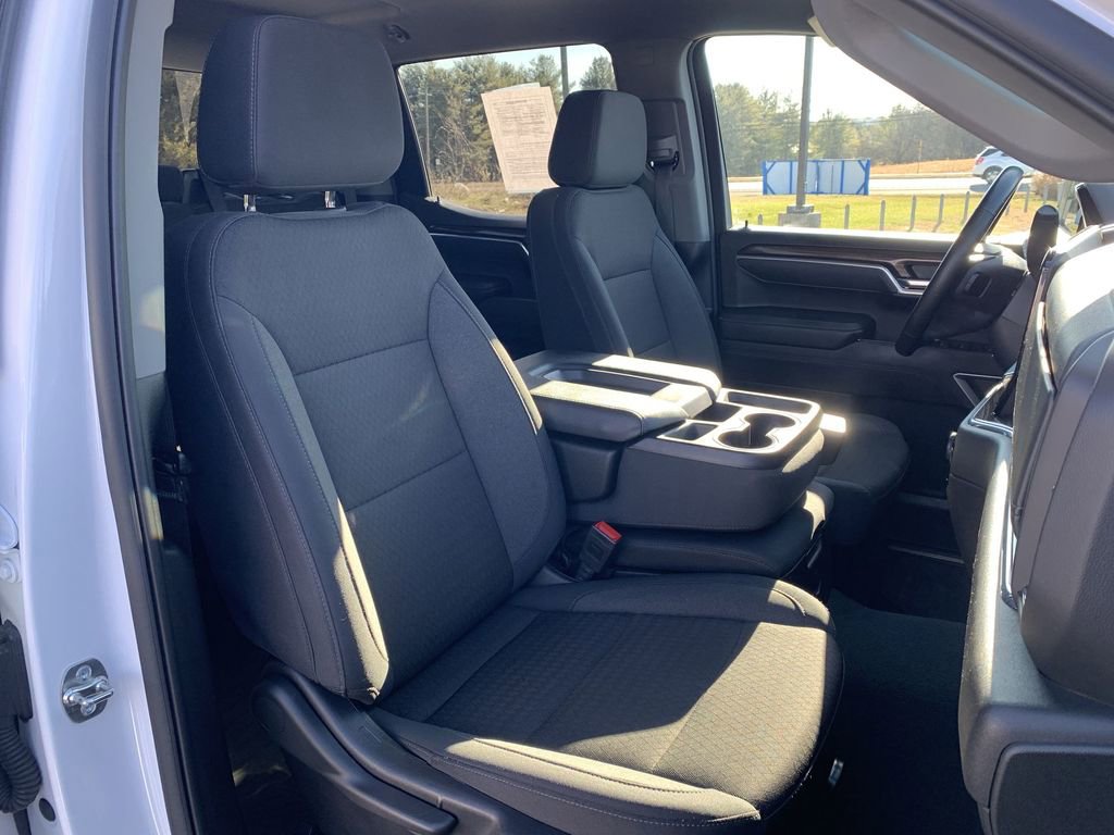 Used 2025 Chevrolet Silverado 1500 LT image 24