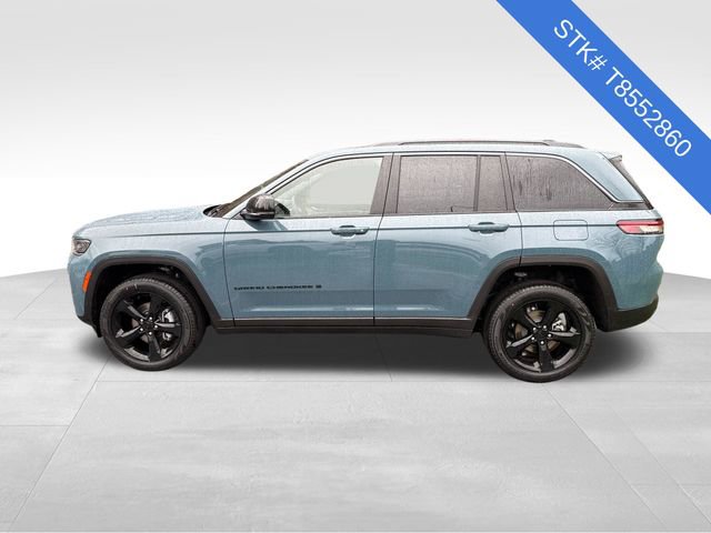 New 2026 Jeep Grand Cherokee Limited w/ Limited Altitude Package AWD/4WD image 4