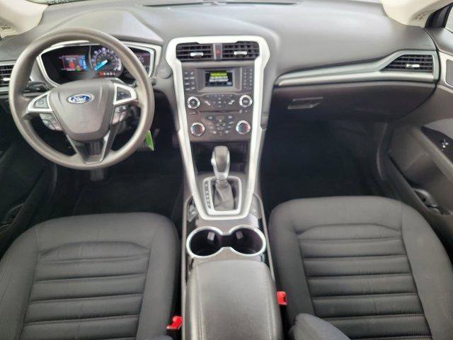 Used 2016 Ford Fusion SE FWD image 13