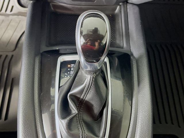 Used 2019 Nissan Rogue SV AWD/4WD image 17