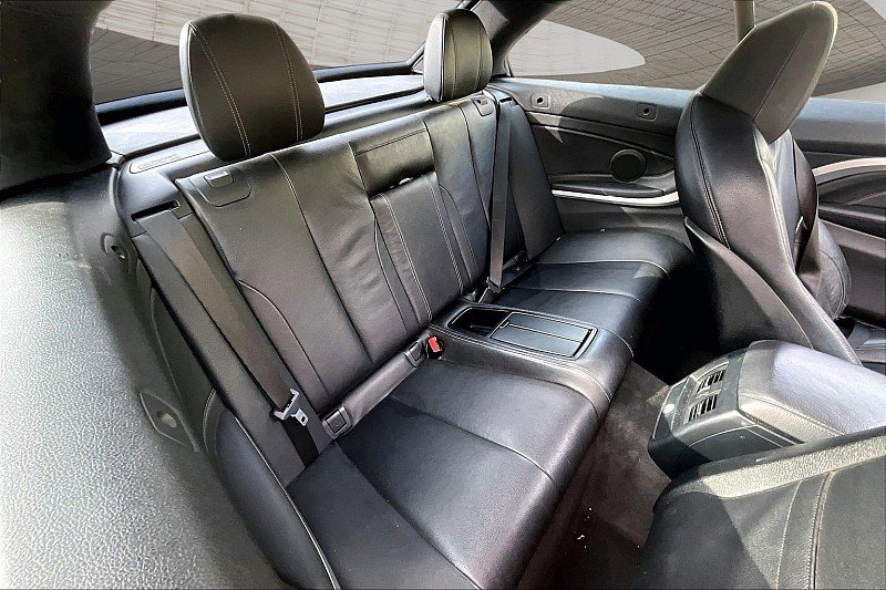 Used 2018 BMW 430i Convertible RWD image 23