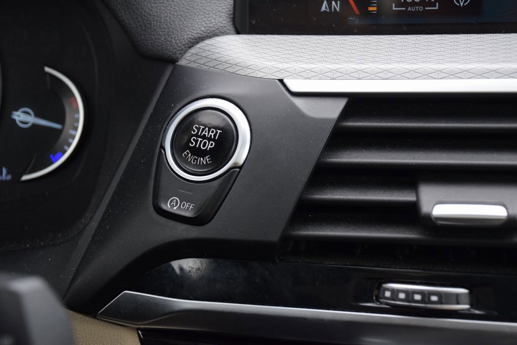 Used 2018 BMW X3 M40i w/ Premium Package image 29