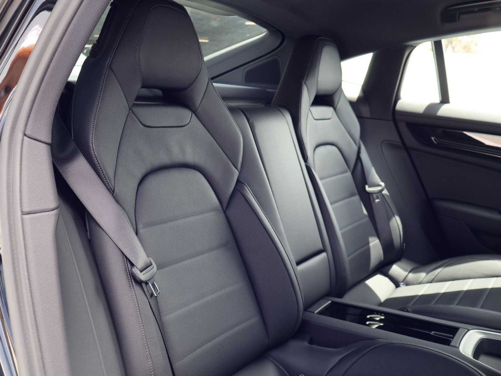 New 2026 Porsche Panamera 4 AWD/4WD image 23