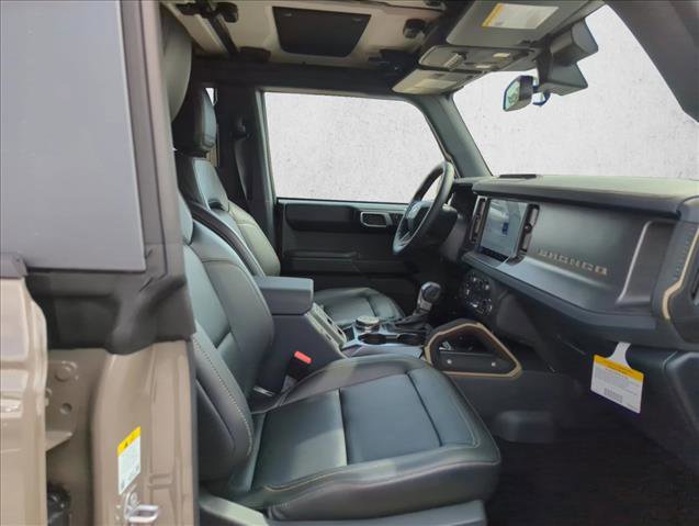 New 2025 Ford Bronco Badlands image 4