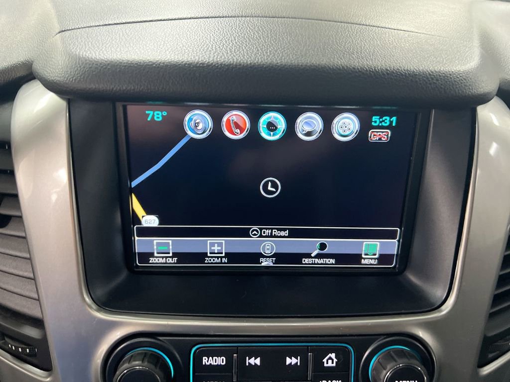 Used 2018 Chevrolet Suburban LT AWD/4WD image 15