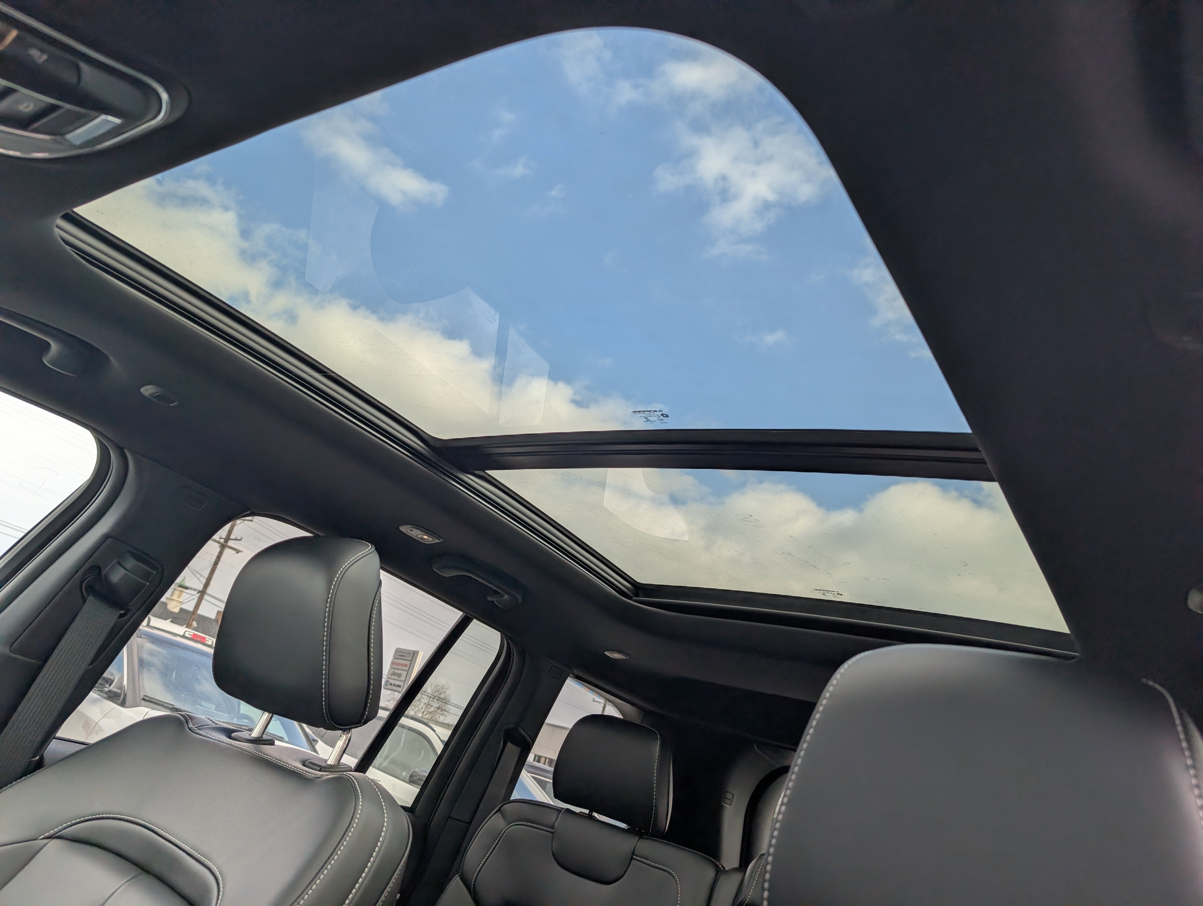 New 2026 Jeep Grand Cherokee Limited image 15