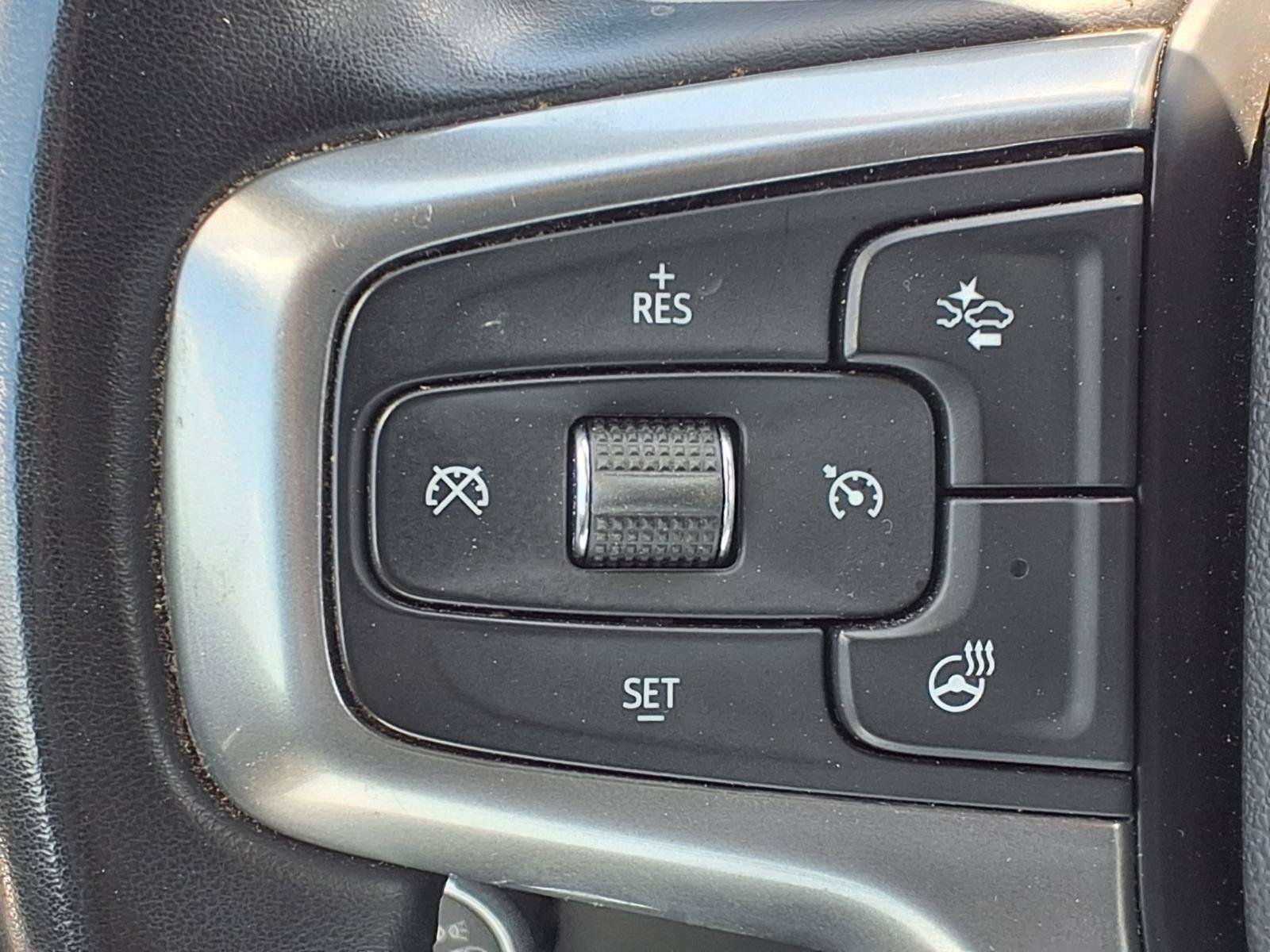 Used 2025 Chevrolet Silverado 2500 LT w/ Convenience Package AWD/4WD image 13