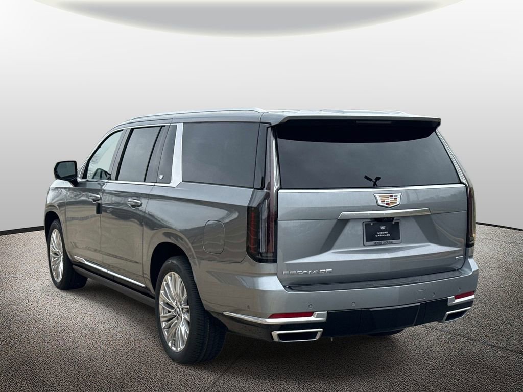 New 2026 Cadillac Escalade ESV Luxury w/ Touring Package AWD/4WD image 4