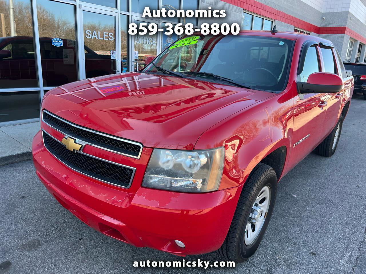 Used 2009 Chevrolet Avalanche LT w/ Convenience Package #1 image 1
