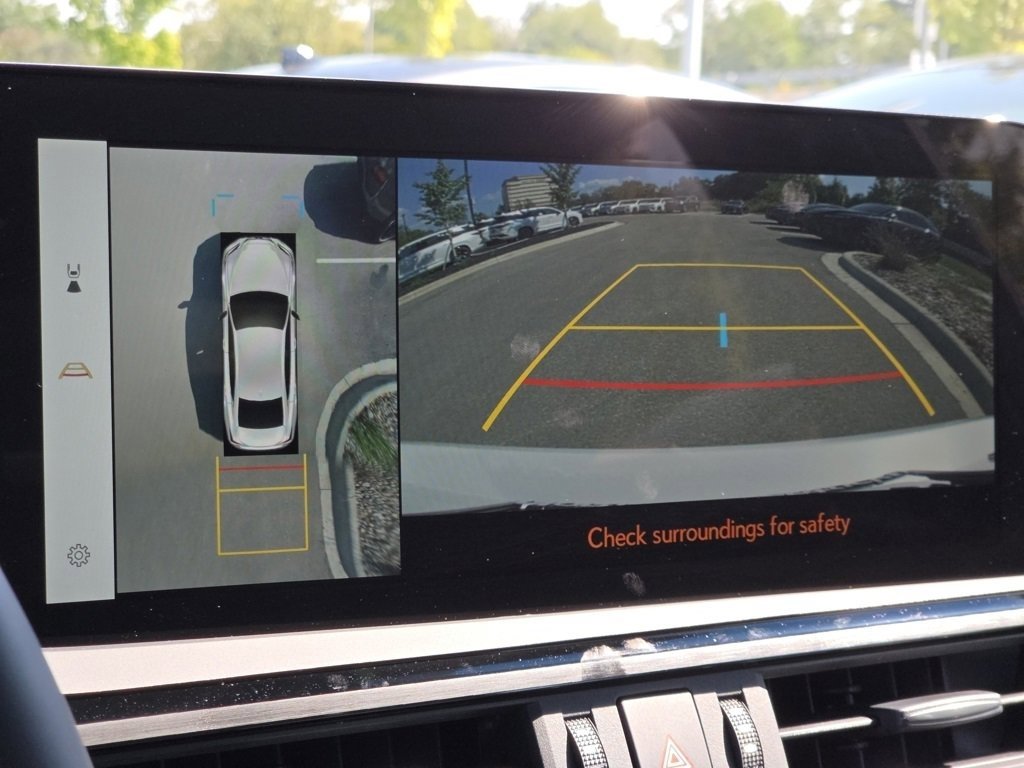 New 2025 Lexus ES 350 350 Luxury image 12