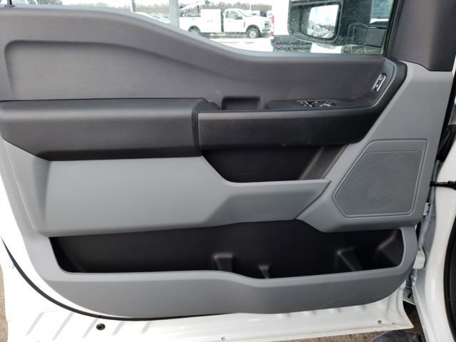 New 2026 Ford F250 XL w/ XL Chrome Package image 12