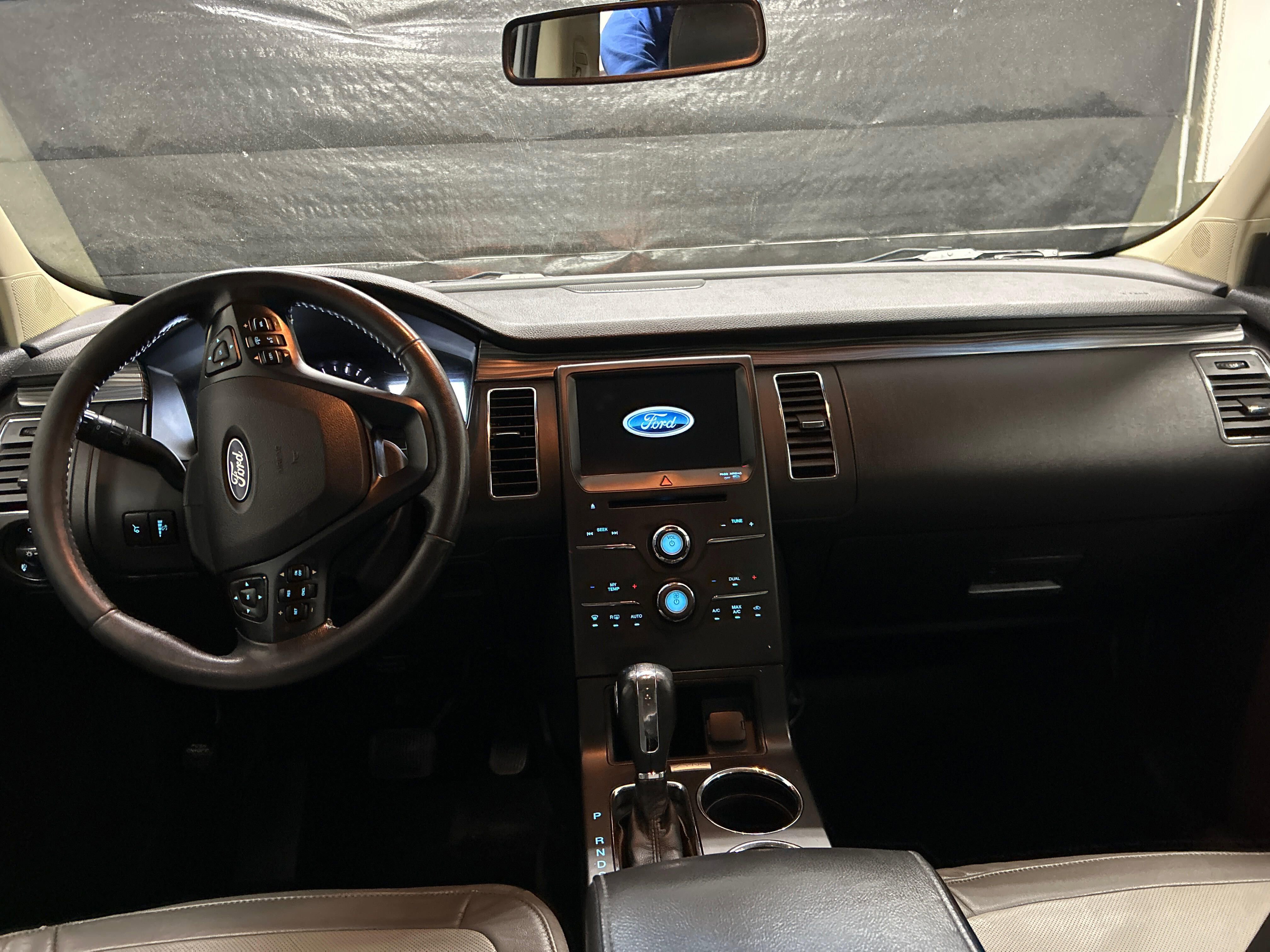 Used 2016 Ford Flex SEL w/ Equipment Group 202A FWD image 11