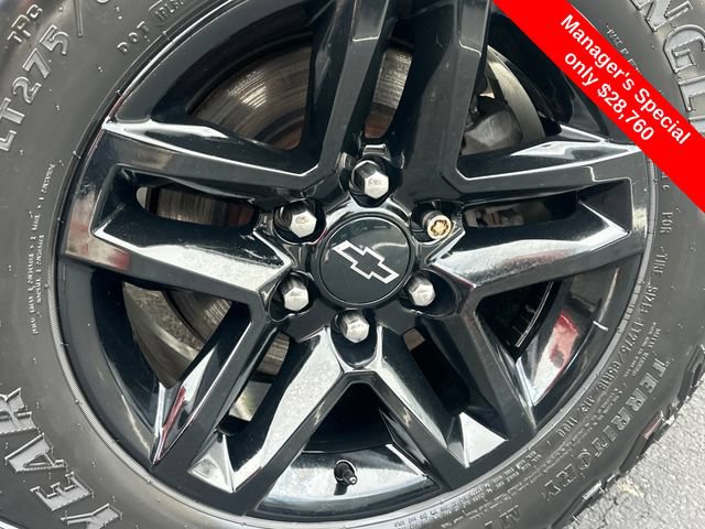 Used 2022 Chevrolet Silverado 1500 Custom Trail Boss w/ LPO, Dark Essentials Package AWD/4WD image 27