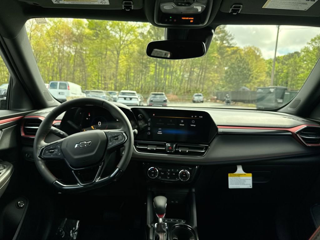 New 2026 Chevrolet TrailBlazer RS w/ Convenience Package FWD image 31