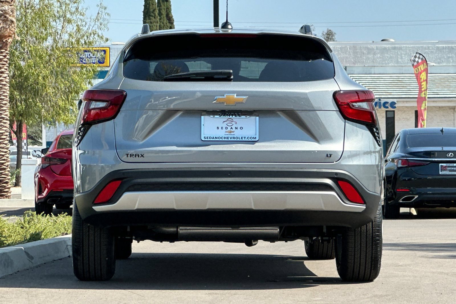 New 2026 Chevrolet Trax LT w/ Driver Confidence Package FWD image 5