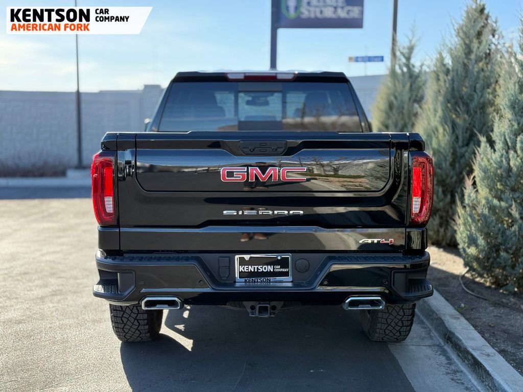Used 2024 GMC Sierra 1500 AT4 w/ AT4 Premium Package AWD/4WD image 7