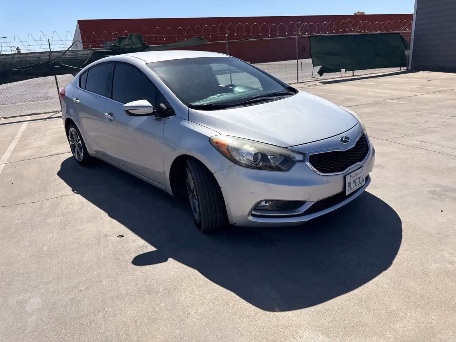 Used 2016 Kia Forte EX FWD image 3