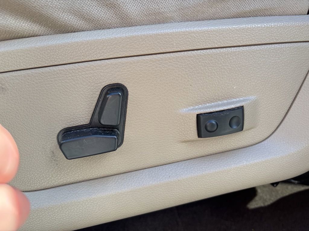 Used 2012 RAM 1500 Big Horn image 16