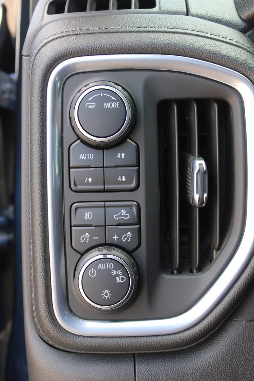 Used 2021 Chevrolet Silverado 1500 LT Trail Boss AWD/4WD image 36