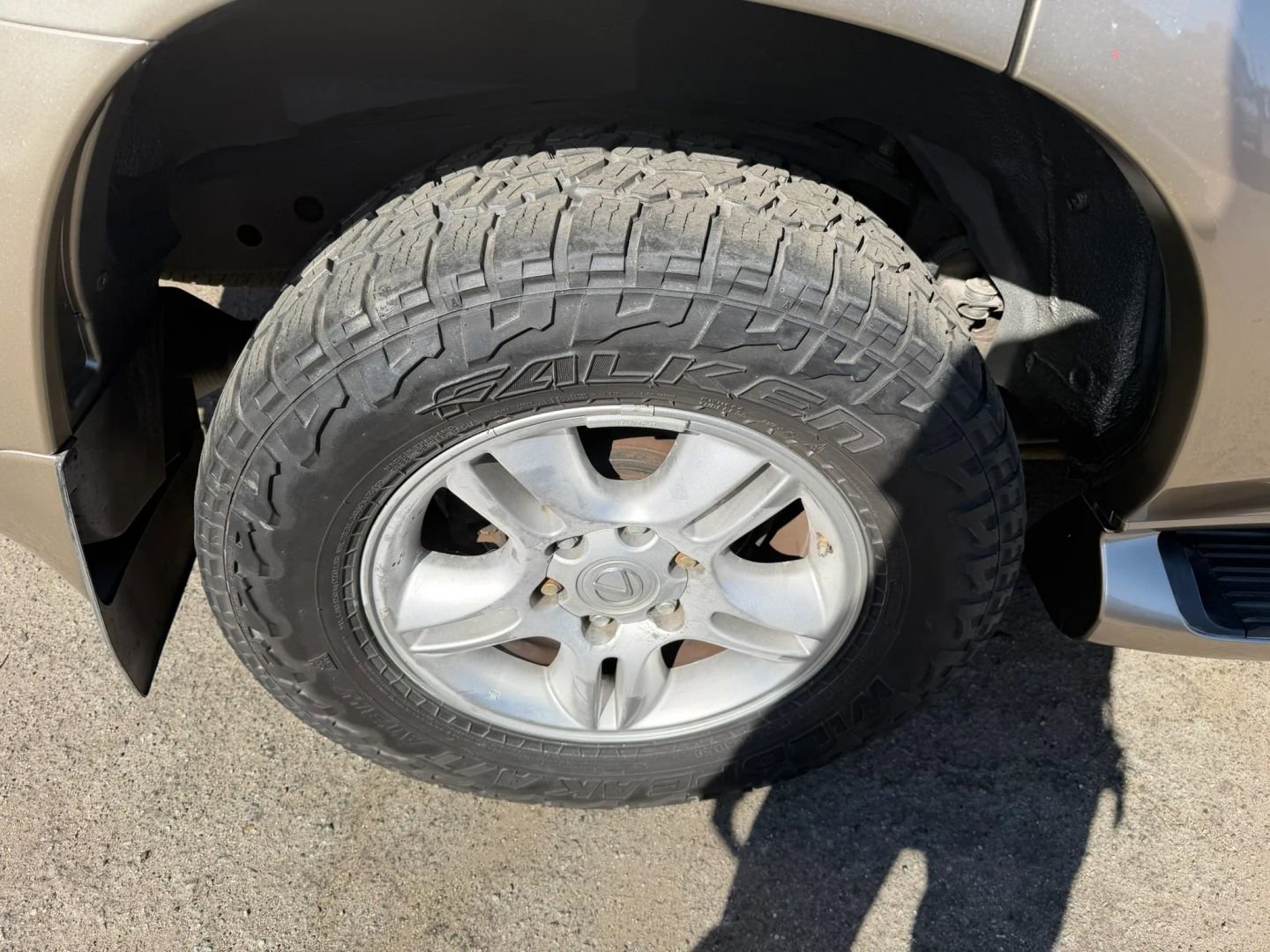 Used 2004 Lexus GX 470 AWD/4WD image 36