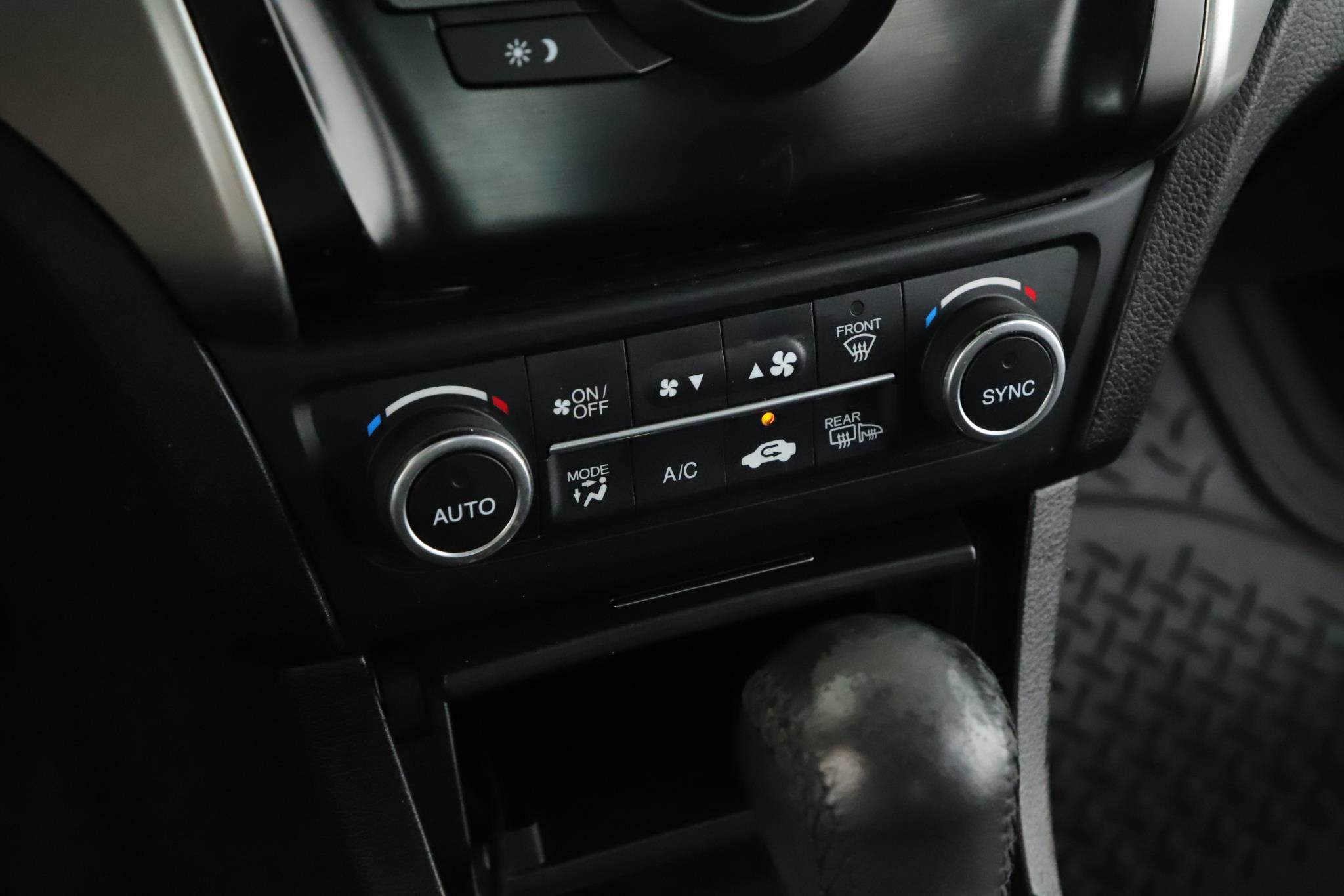 Used 2019 Acura ILX FWD image 14