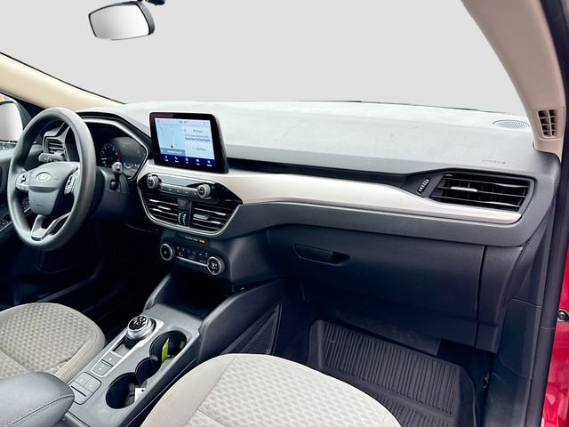 Certified 2020 Ford Escape SE image 32