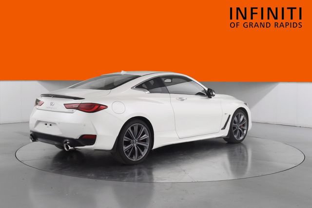Used 2022 INFINITI Q60 Red Sport 400 AWD/4WD image 7
