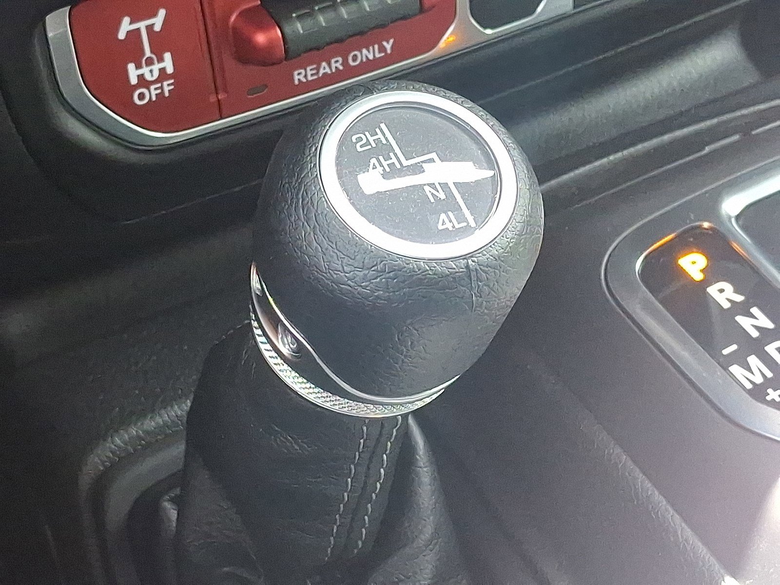 New 2025 Jeep Gladiator Willys image 15