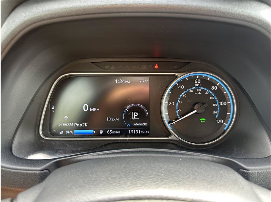 Used 2025 Nissan Leaf S FWD image 22