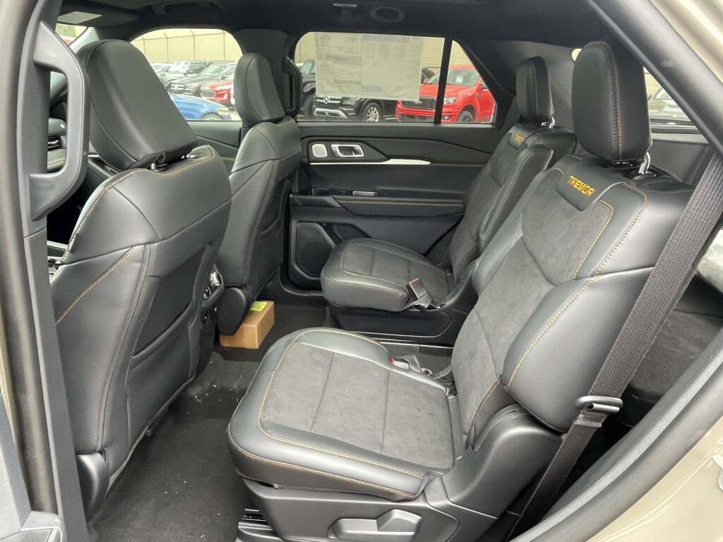 New 2026 Ford Explorer Tremor w/ Tremor Ultimate Package AWD/4WD image 18