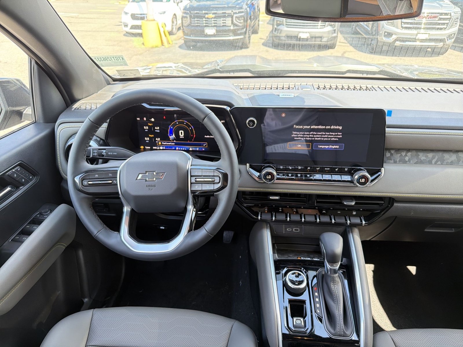 New 2026 Chevrolet Colorado ZR2 w/ Technology Package AWD/4WD image 16