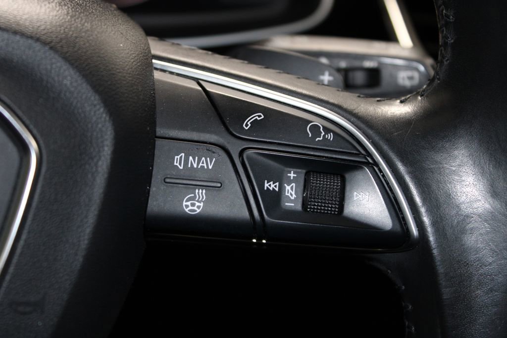 Used 2017 Audi Q7 3.0T Premium Plus image 23