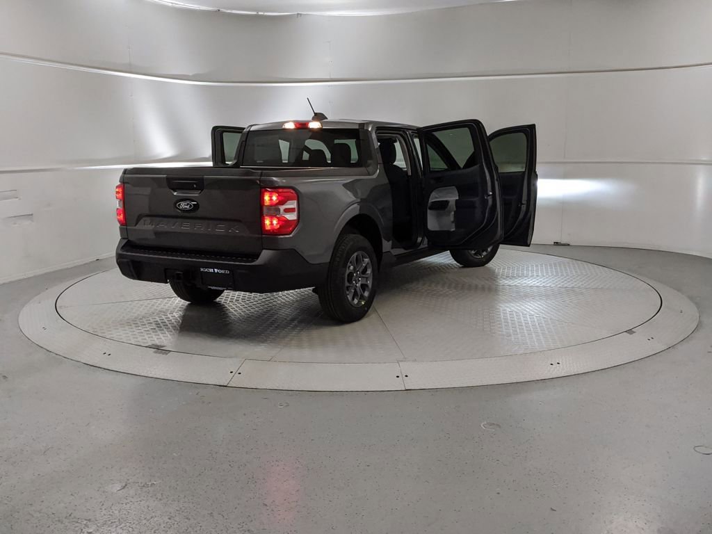 New 2026 Ford Maverick XLT image 9