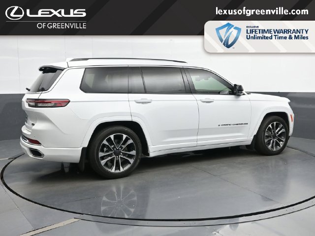 Used 2023 Jeep Grand Cherokee L Overland w/ Advanced Protech Group III AWD/4WD image 9