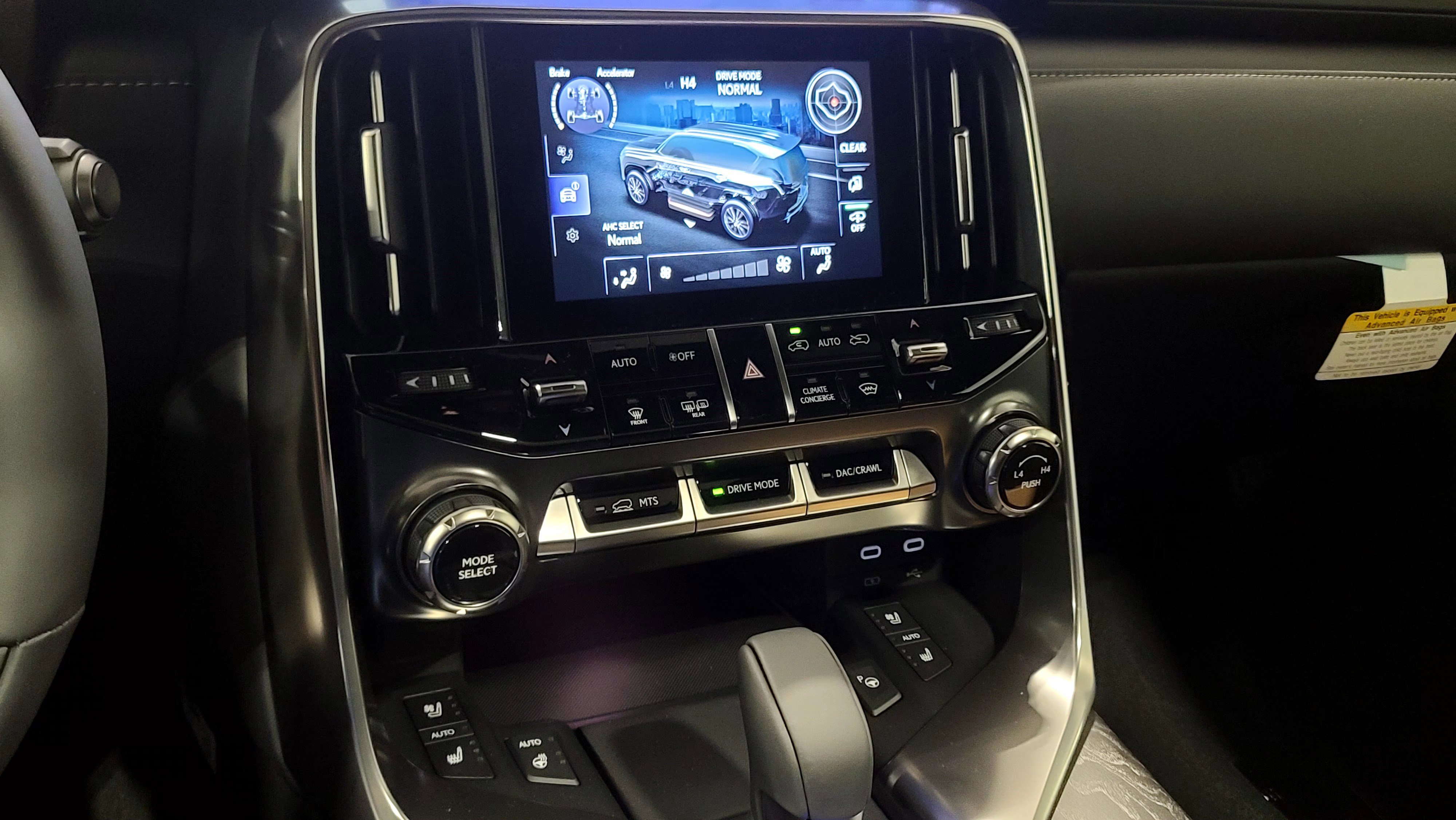 New 2026 Lexus LX 700h Luxury AWD/4WD image 24
