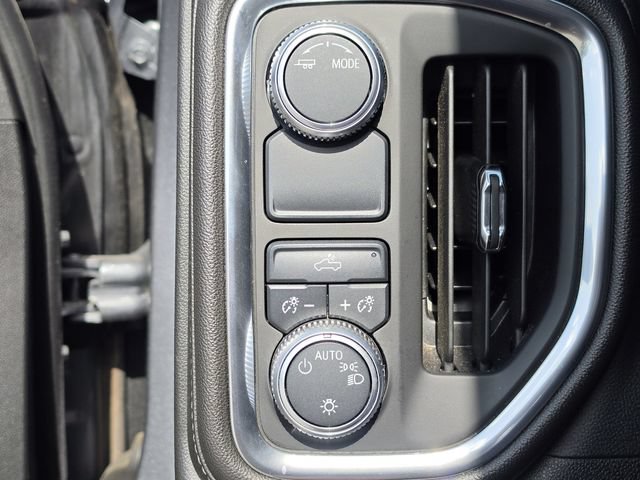 Used 2020 GMC Sierra 1500 SLE w/ SLE Value Package RWD image 32