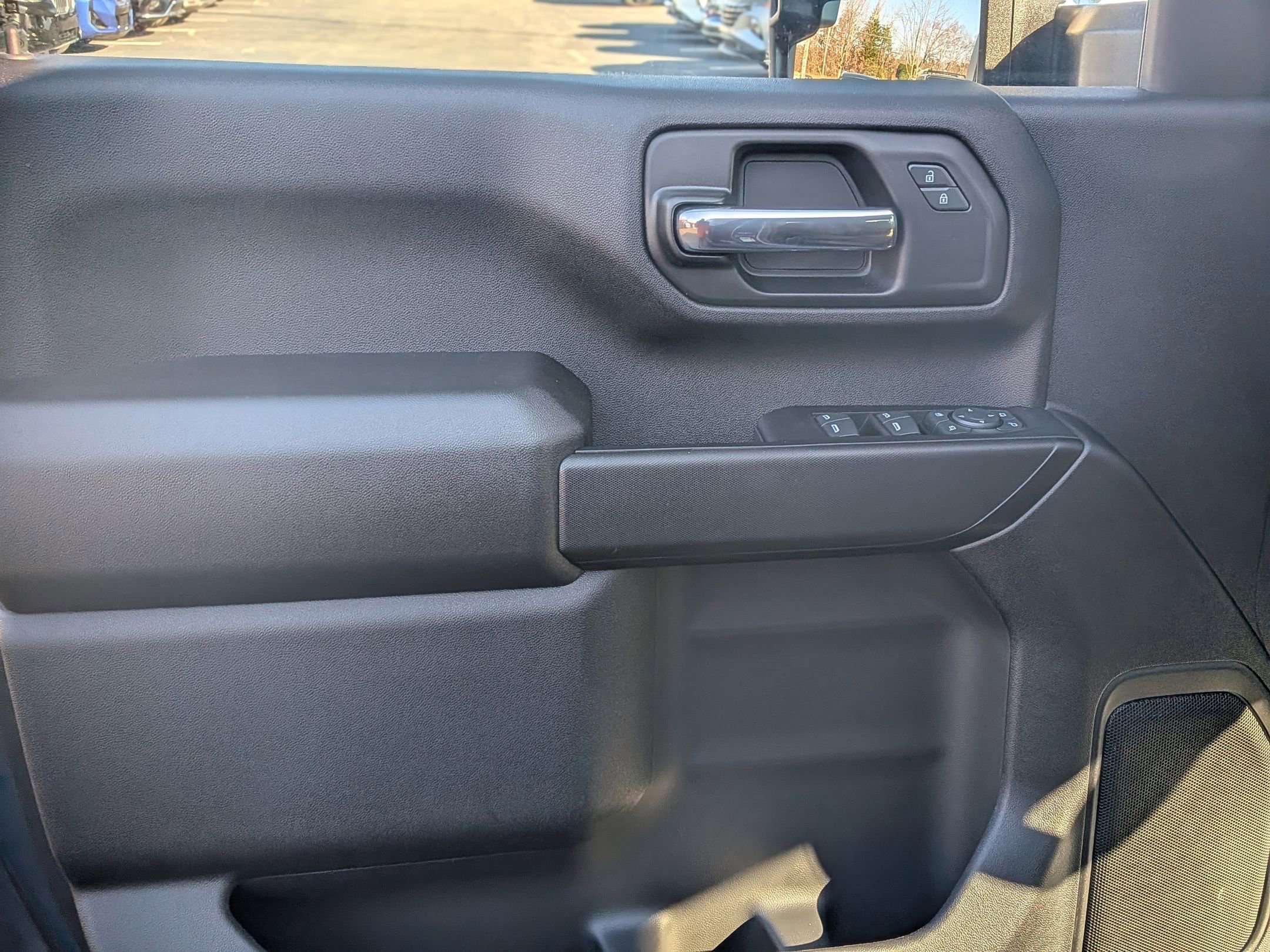 Certified 2025 Chevrolet Silverado 2500 Custom w/ Custom Value Package image 14