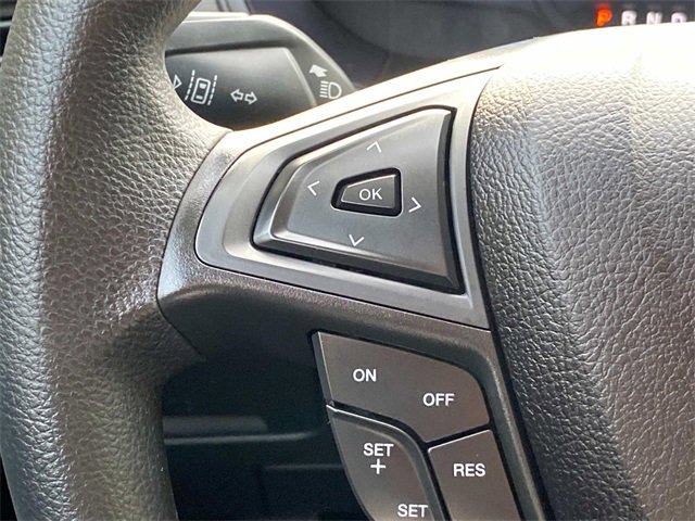 Used 2023 Ford Edge SE w/ Black Appearance Package image 19