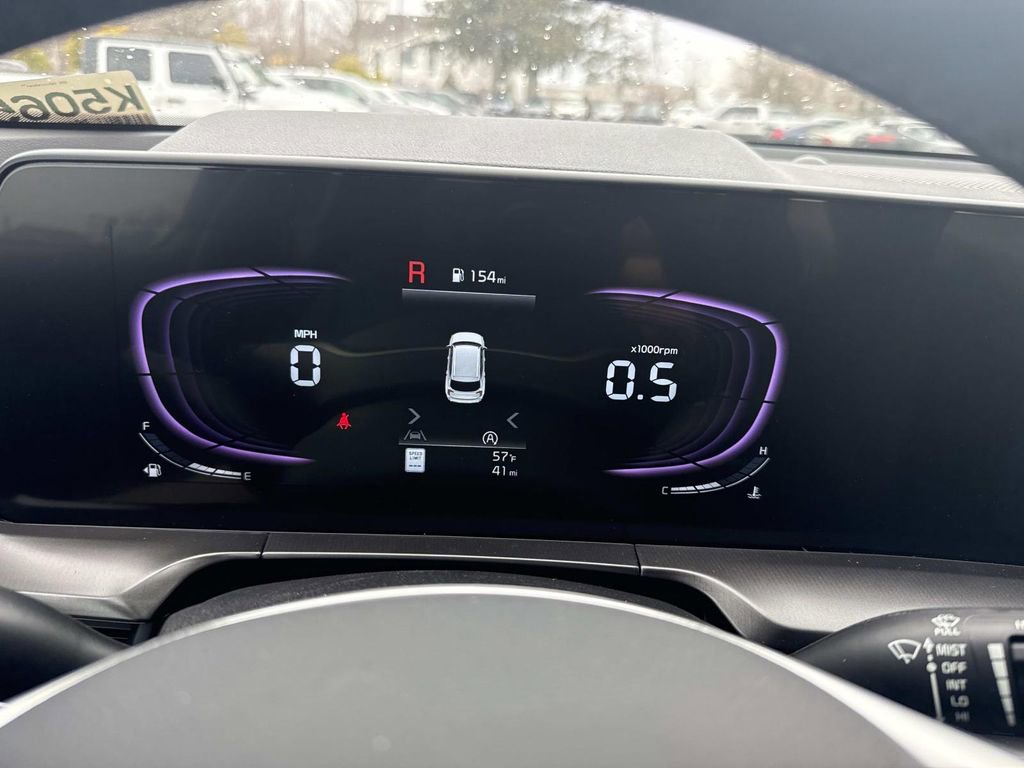 New 2025 Kia Telluride S image 13