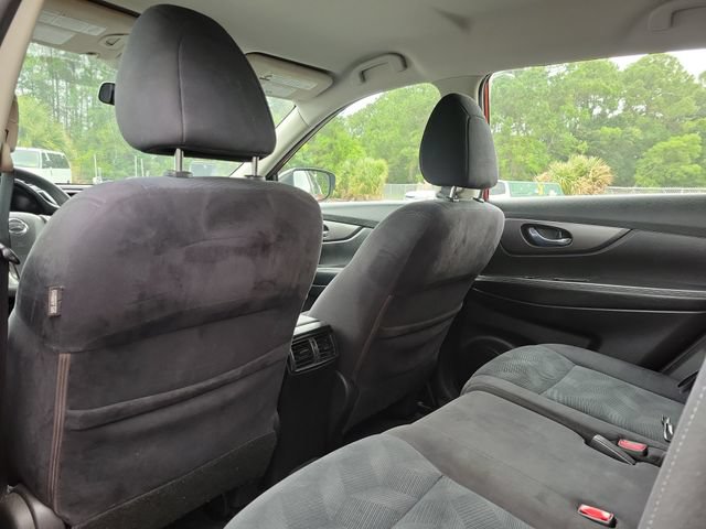 Used 2016 Nissan Rogue S FWD image 11