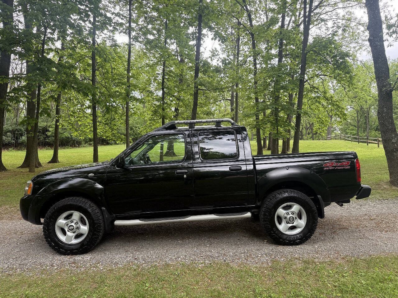 Used 2002 Nissan Frontier SE AWD/4WD image 18
