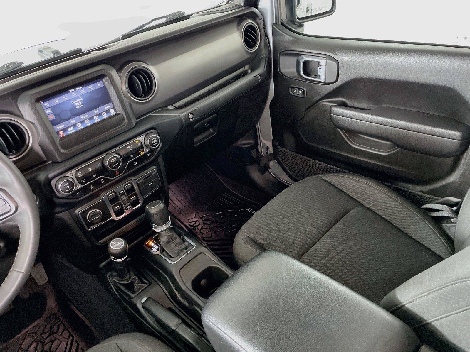 Used 2023 Jeep Gladiator Sport AWD/4WD image 26