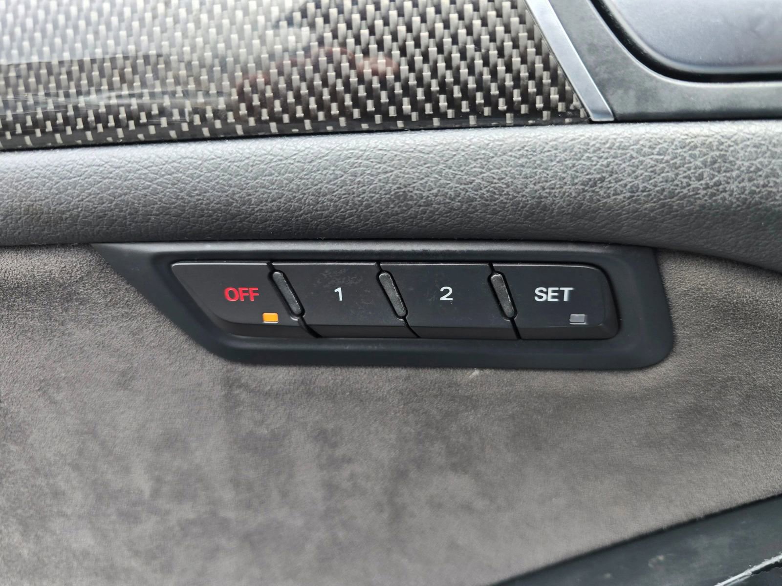 Used 2016 Audi SQ5 Prestige w/ Prestige Package image 27