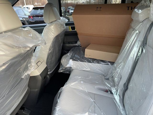 New 2026 Hyundai Santa Fe SEL image 11