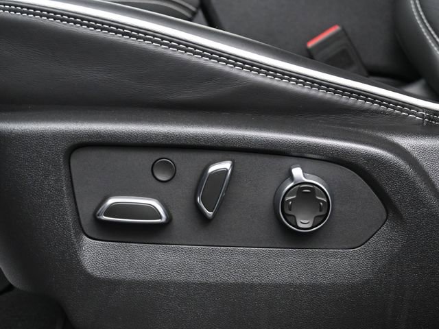 Used 2025 GMC Yukon XL AT4 Ultimate w/ LPO, Floor Liner Package image 11