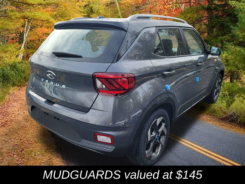 New 2026 Hyundai Venue SEL FWD image 3